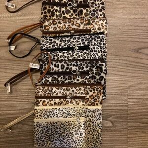 Leopard Print Wristlet Clutch Set